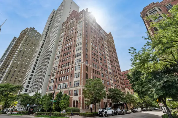 1120 N Lake Shore Drive #1B, Chicago, IL 60611