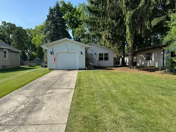 1421 Harlan Avenue, Elgin, IL 60123