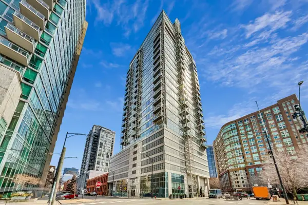 653 N Kingsbury Street #2102, Chicago, IL 60654