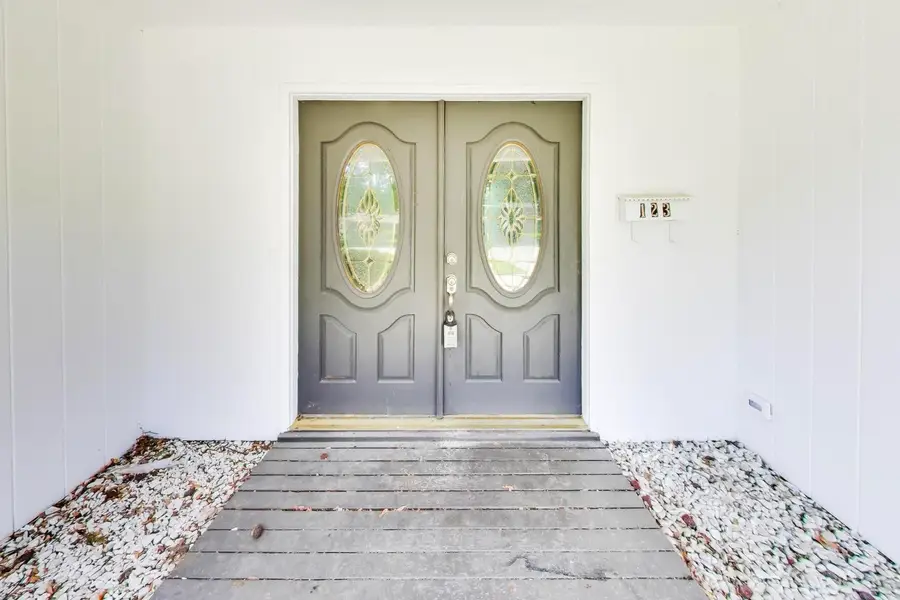 123 Boulder Hill Pass, Montgomery, IL 60538 - #2