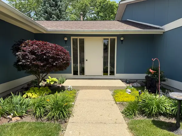 4904 W Oakwood Drive #A, McHenry, IL 60050
