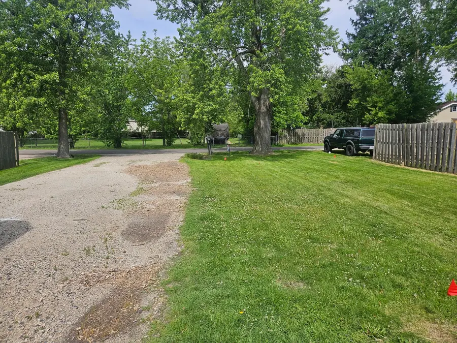 39101 N Walnut Street, Lake Villa, IL 60046 - #2