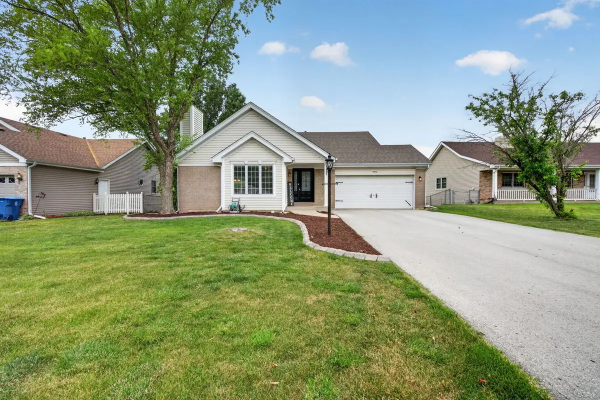 882 Wilshire Lane, Crete, IL 60417 - #1