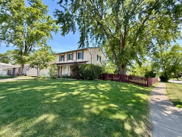 34 Highbury Drive, Elgin, IL 60120 - #2