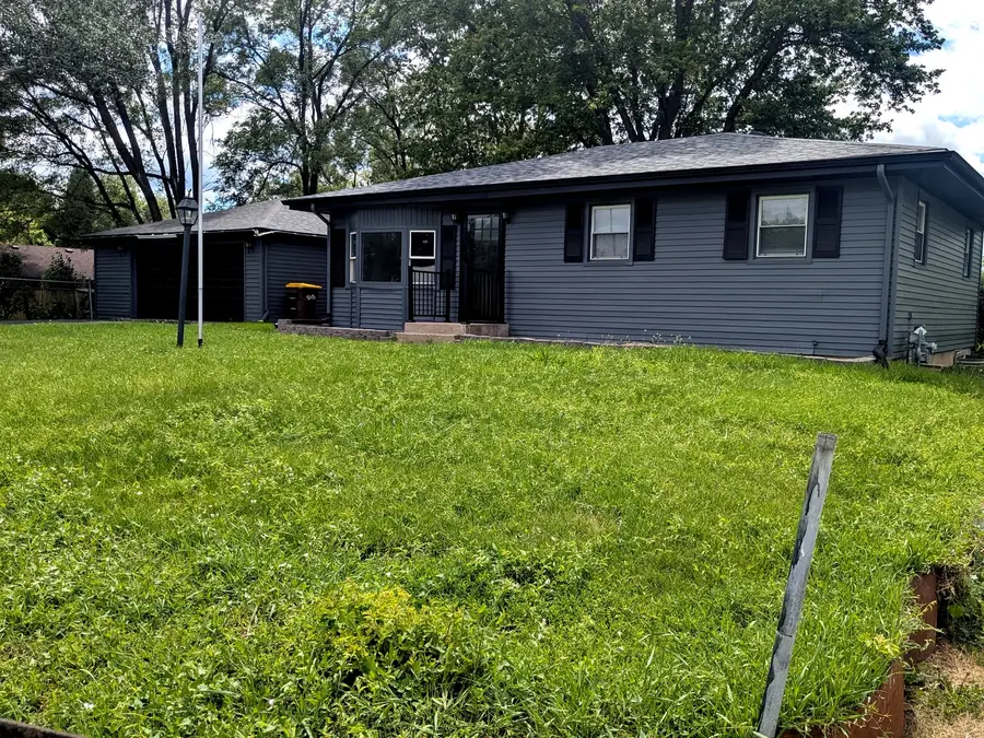 3025 18th Street, Rockford, IL 61109 - #2