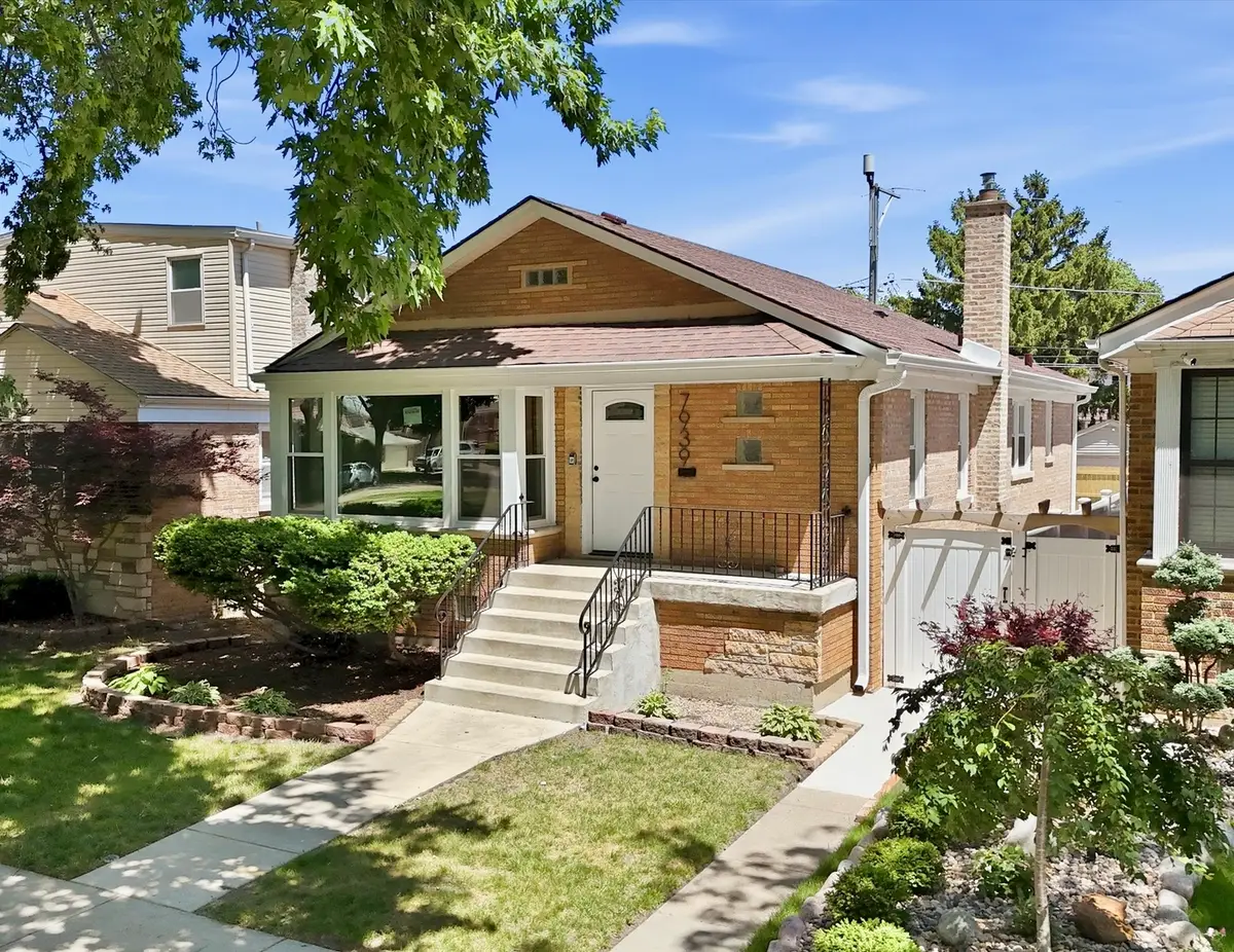 7939 S Saint Louis Avenue, Chicago, IL 60652 - #1