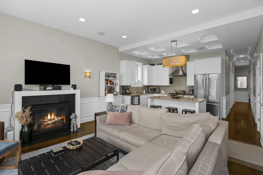 2012 W Erie Street #3W, Chicago, IL 60612 - #2