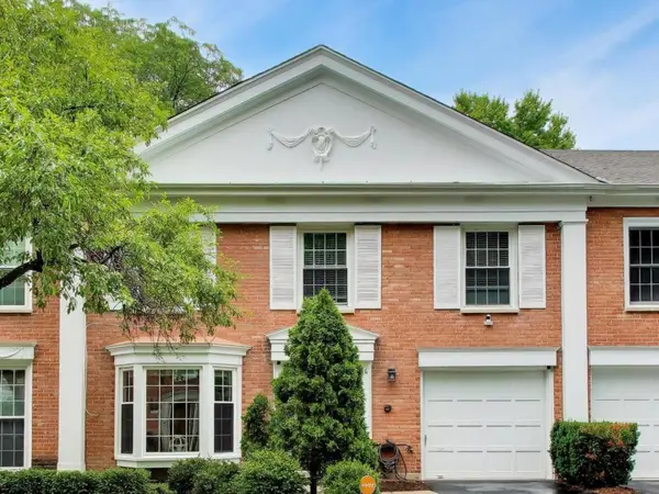 714 York Court, Northbrook, IL 60062