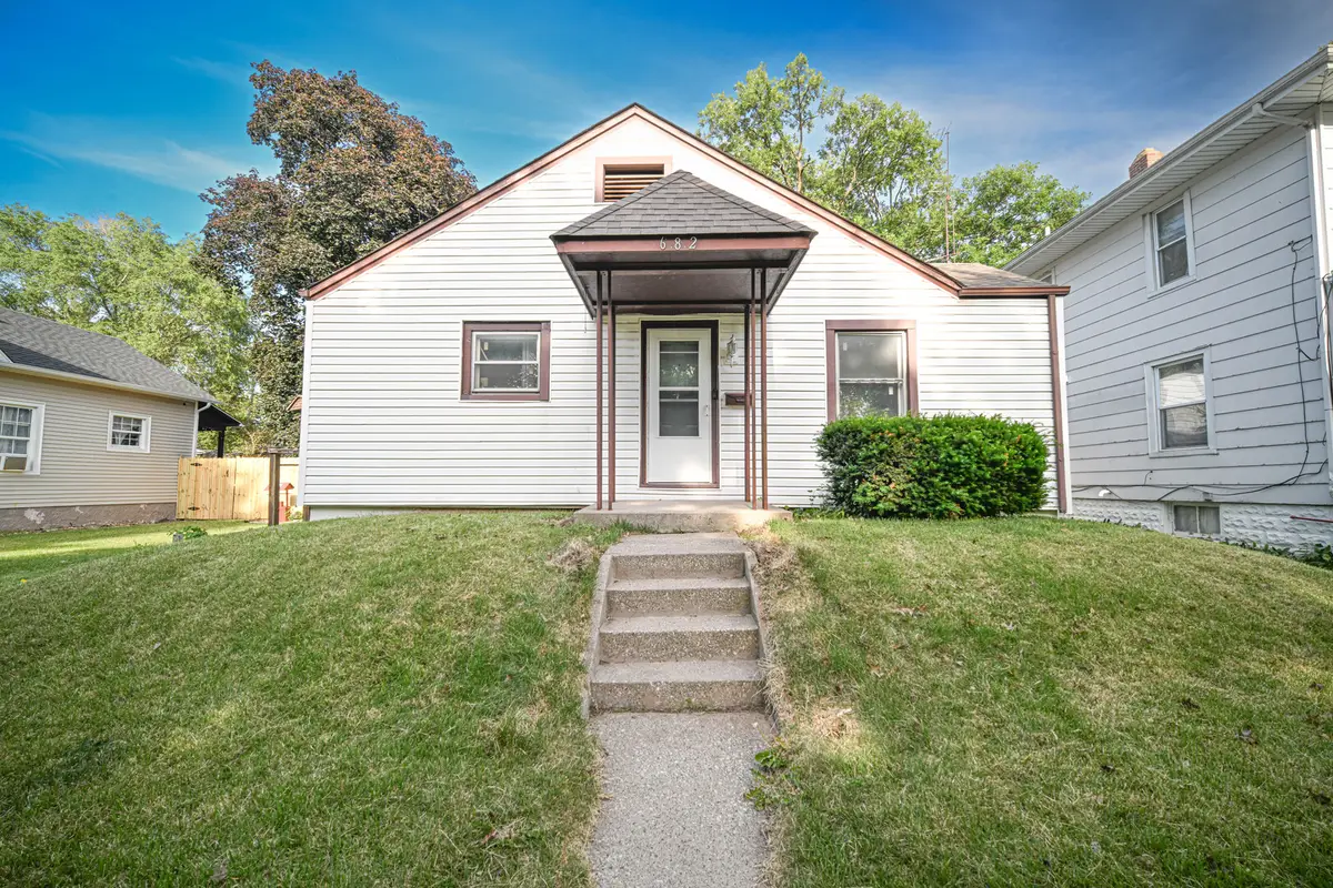 682 S Osborn Avenue, Kankakee, IL 60901 - #1