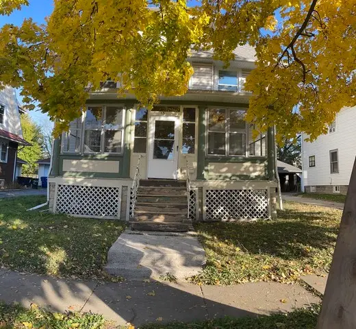 136 John Street, DeKalb, IL 60115