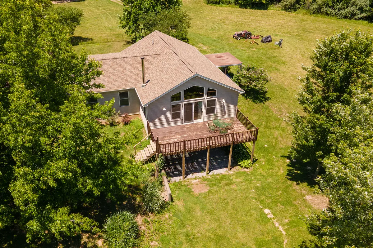 450 Clark School Road, De Soto, IL 62924 - #1