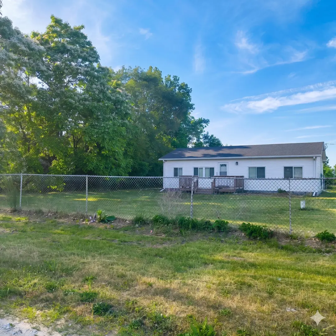 17611 E 4750s Road, Pembroke, IL 60958 - #1