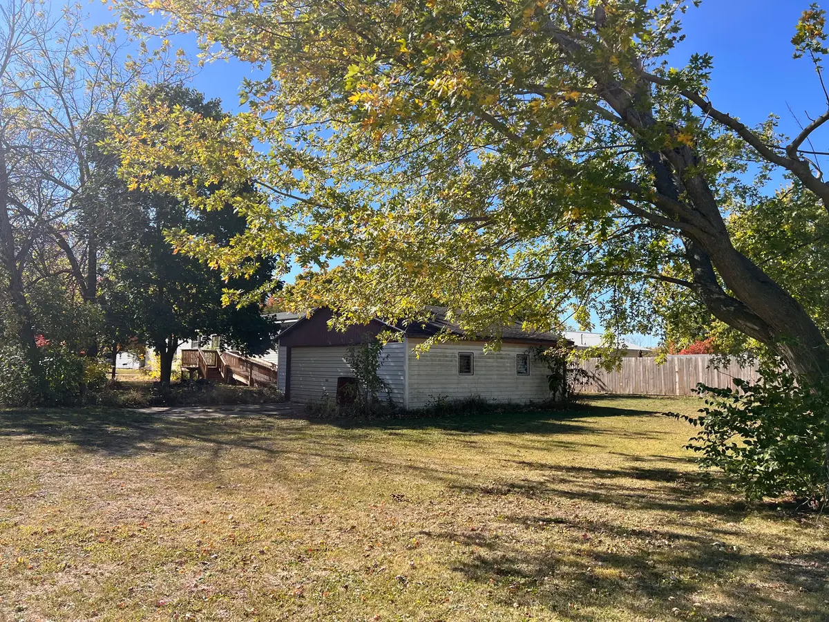 510 N Vermillion Street, Paxton, IL 60957 - #1