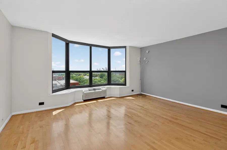 901 S Plymouth Court #701, Chicago, IL 60605 - #3