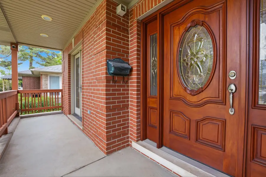 1825 S Fairview Avenue, Park Ridge, IL 60068 - #3