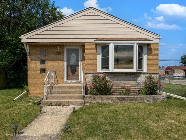 8128 S Komensky Avenue, Chicago, IL 60652