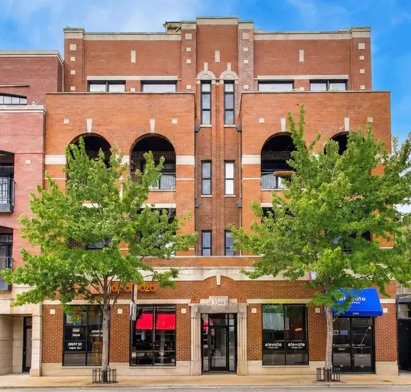 3344 N Halsted Street #4N, Chicago, IL 60657