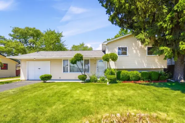 380 Barron Boulevard, Grayslake, IL 60030