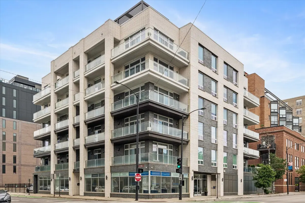 236 S Racine Avenue #304, Chicago, IL 60607 - #1