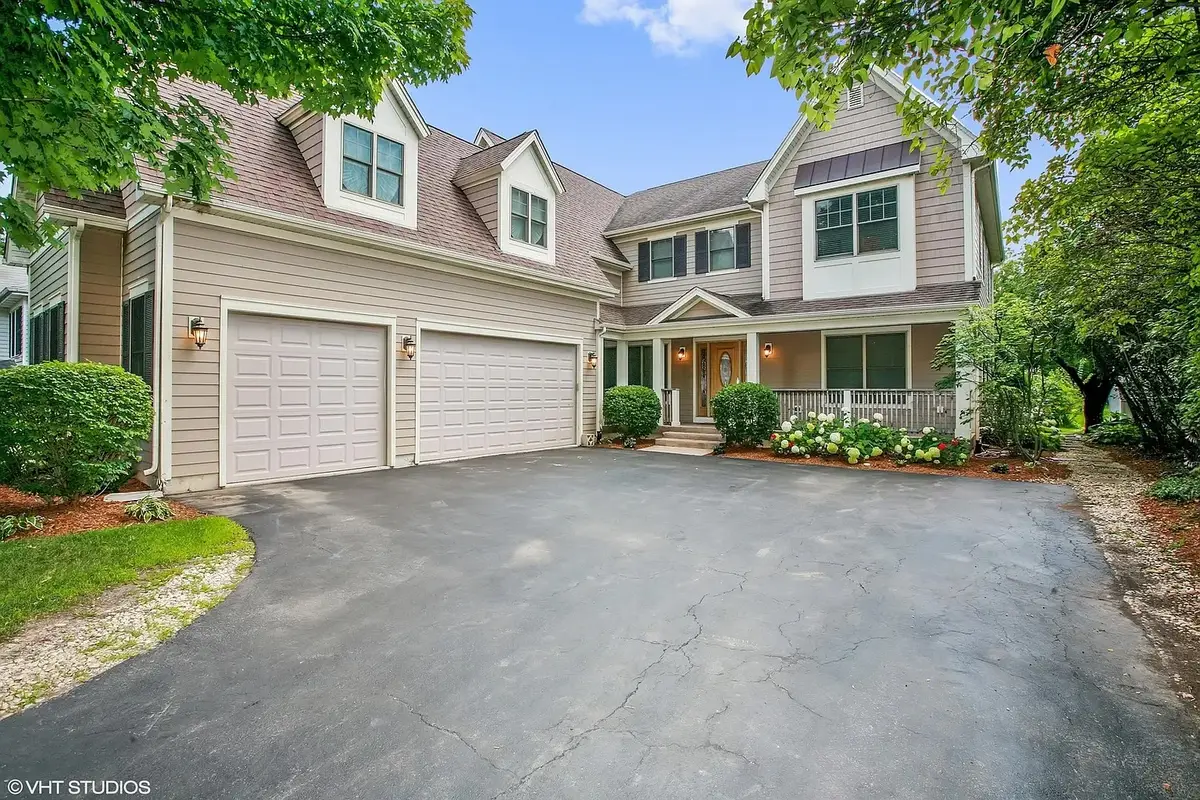 141 Walnut Street, Libertyville, IL 60048 - #1