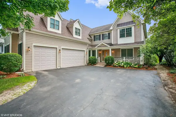 141 Walnut Street, Libertyville, IL 60048