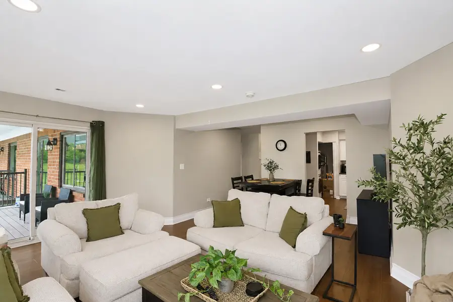 6425 Clarendon Hills Road #311, Willowbrook, IL 60527 - #3