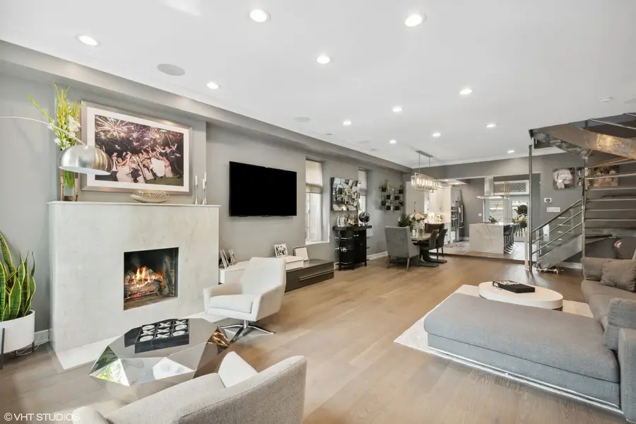 1624 N Claremont Avenue, Chicago, IL 60647 - #2