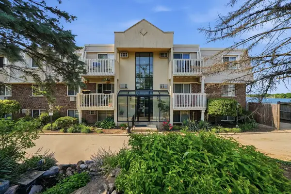 213 E Liberty Street #11, Wauconda, IL 60084