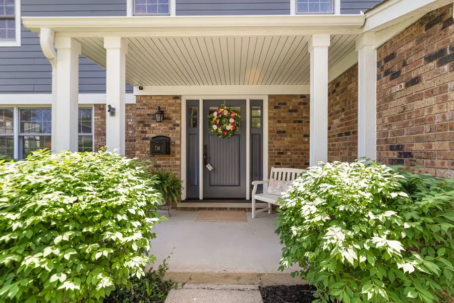 716 S Dymond Road, Libertyville, IL 60048 - #2