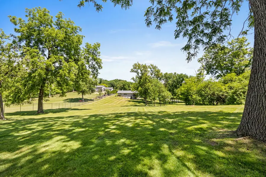 11S056 Madison Street, Burr Ridge, IL 60527 - #2