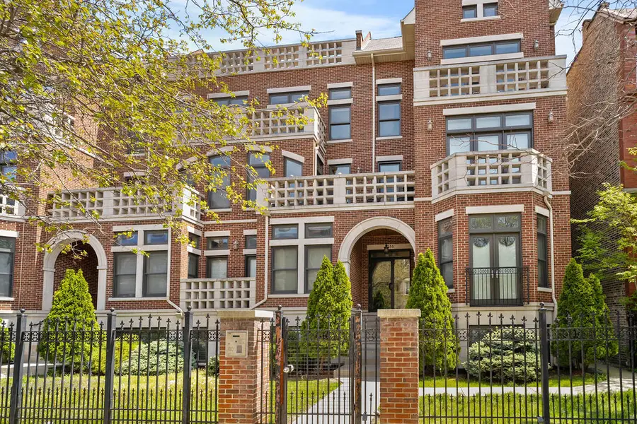 4355 S Lake Park Avenue #2N, Chicago, IL 60653 - #2
