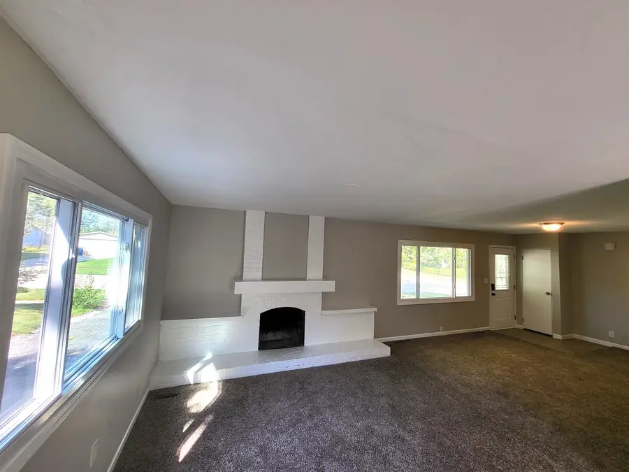 18455 W Meadow Lane, Gurnee, IL 60031 - #2