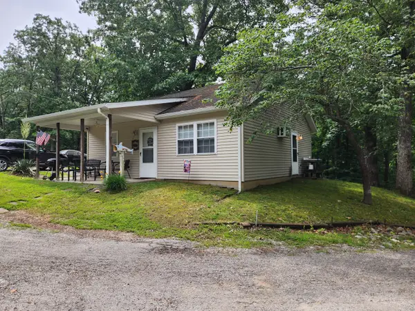 4312 W Lake Road, Pinckneyville, IL 62274