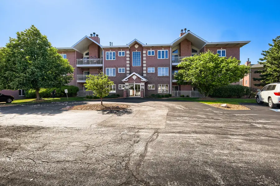 17920 Settlers Pond Way #3A, Orland Park, IL 60467 - #2