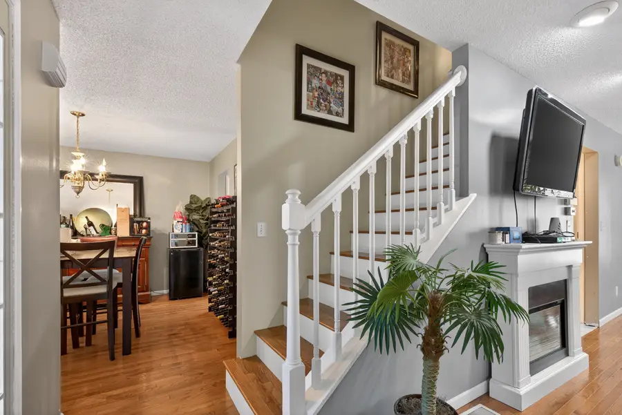 817 Adrienne Avenue, Ottawa, IL 61350 - #2