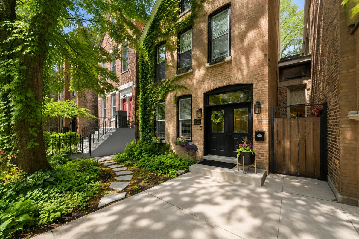 706 S Ada Street, Chicago, IL 60607 - #1