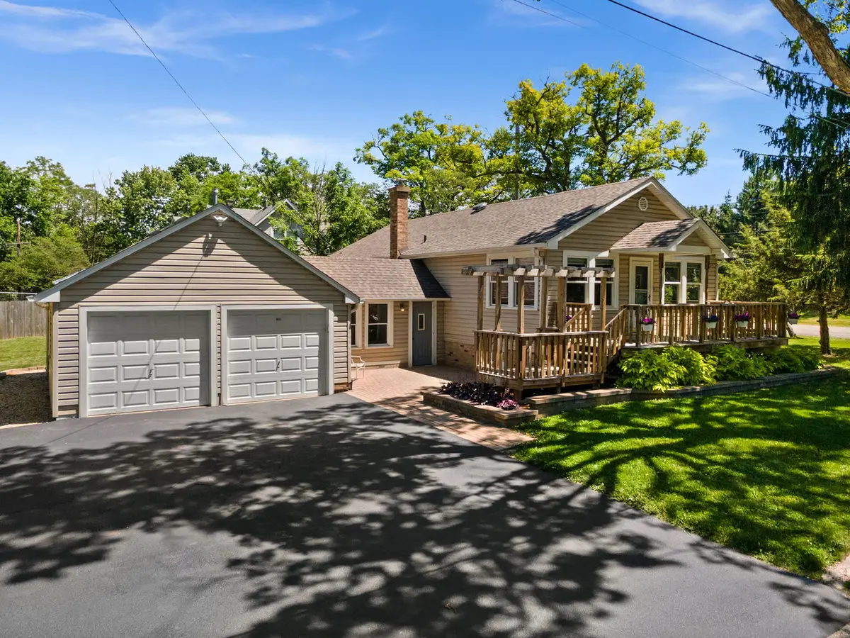 6N621 Watseka Avenue, Saint Charles, IL 60174 - #1
