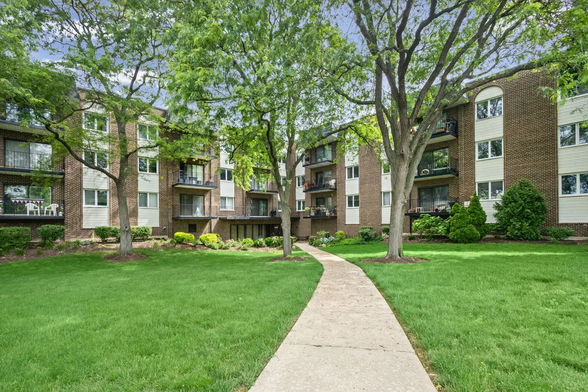 1200 W Northwest Highway #109, Mount Prospect, IL 60056 - #1