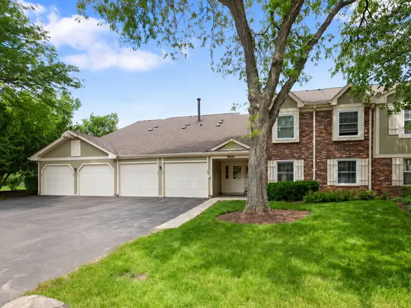 235 Blossom Court #235, Buffalo Grove, IL 60089