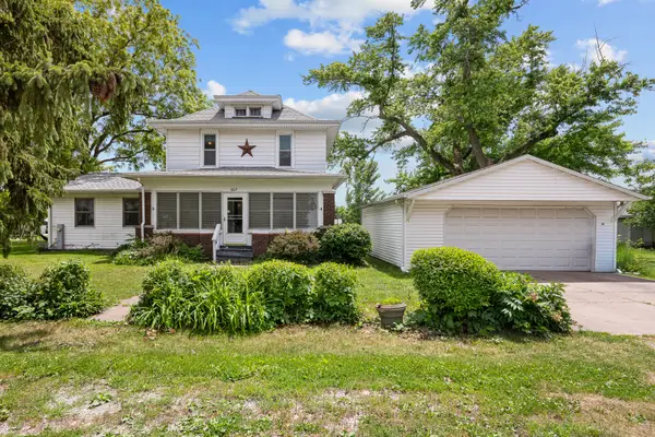 202 5th Street, Sherrard, IL 61281
