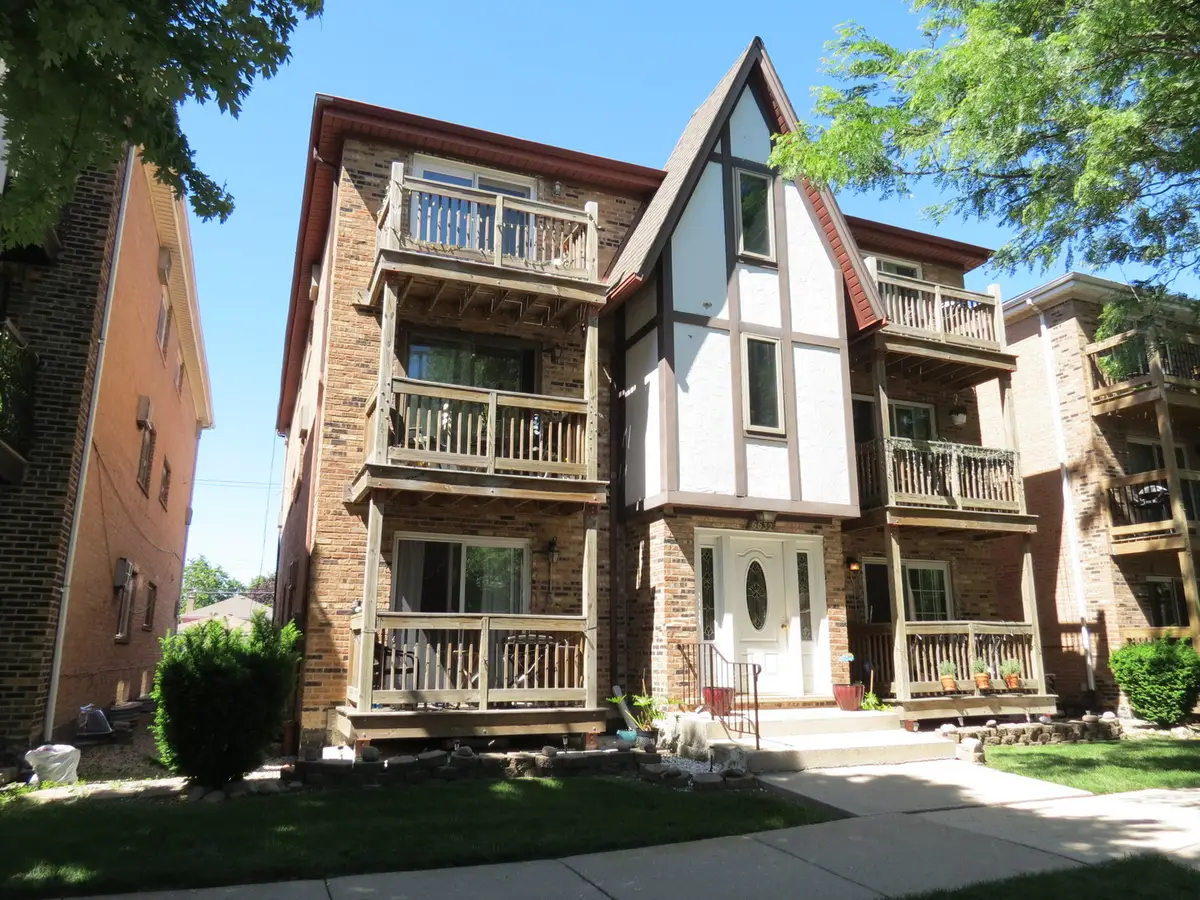 6632 W 64th Place #3W, Chicago, IL 60638 - #1