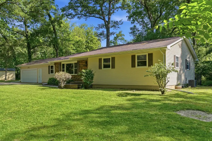 7261 S Ridge Road, Dixon, IL 61021 - #2