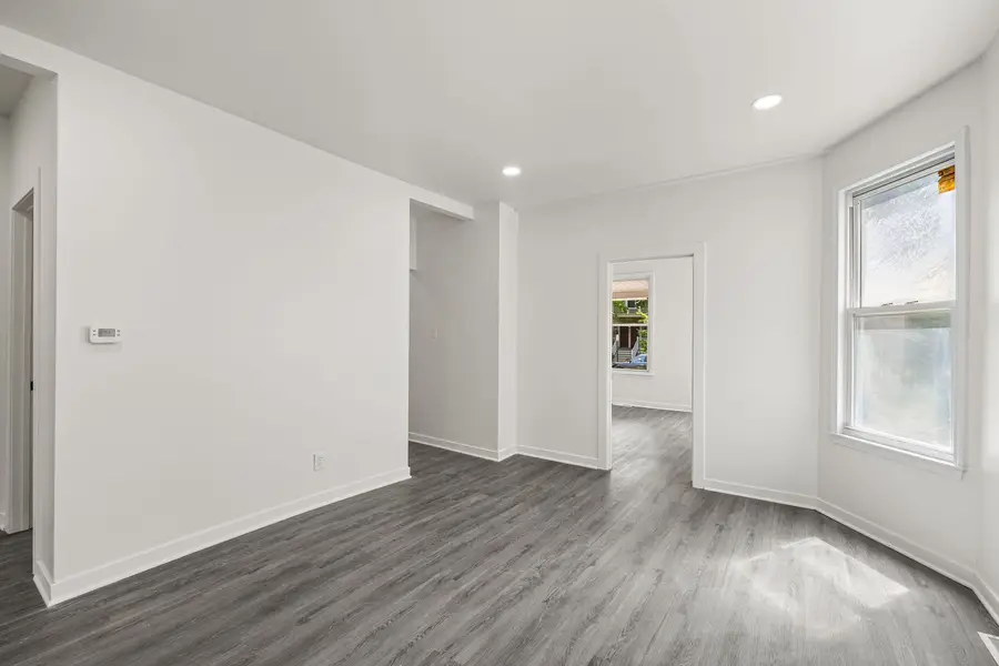 2622 N Central Park Avenue, Chicago, IL 60647 - #2