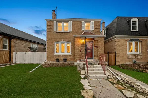 3833 Oak Park Avenue, Berwyn, IL 60402