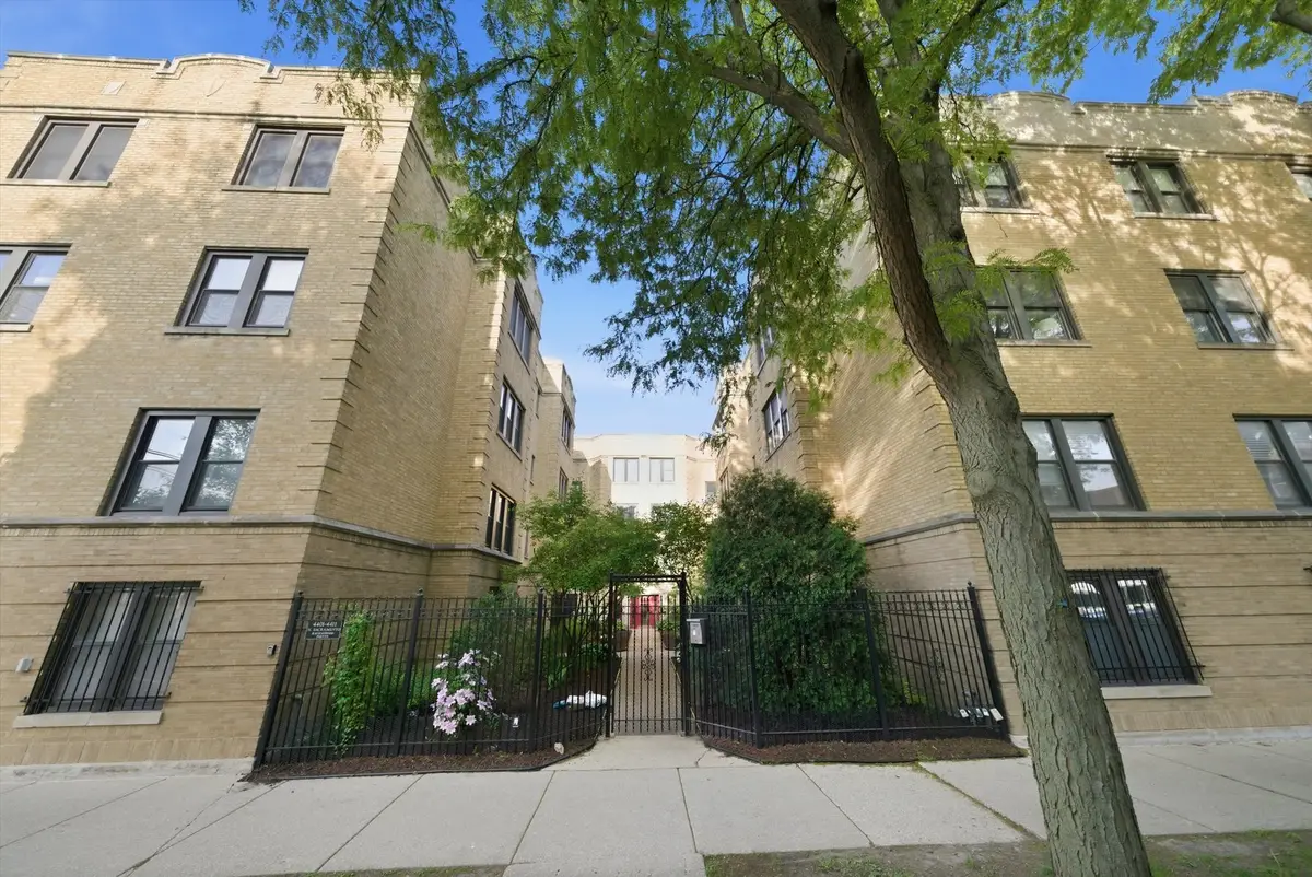 4409 N Sacramento Avenue #G, Chicago, IL 60625 - #1