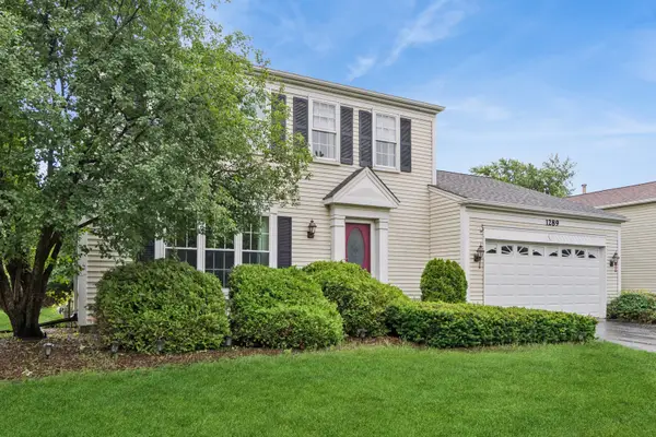 1289 Narragansett Drive, Carol Stream, IL 60188