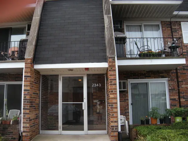 2343 Ogden Avenue #11, Downers Grove, IL 60515 - #1