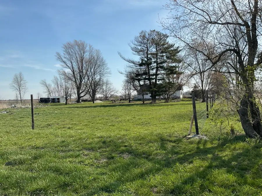 8809 E 3100 North Road, Potomac, IL 61865 - #3