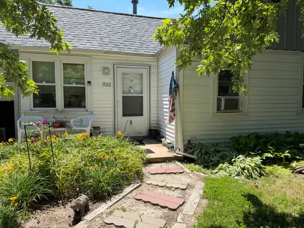 1922 W Richwoods Boulevard, Peoria, IL 61604