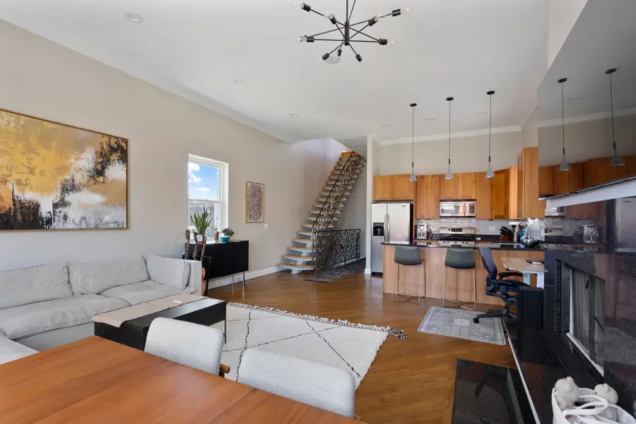 2449 W Augusta Boulevard #3, Chicago, IL 60622 - #3